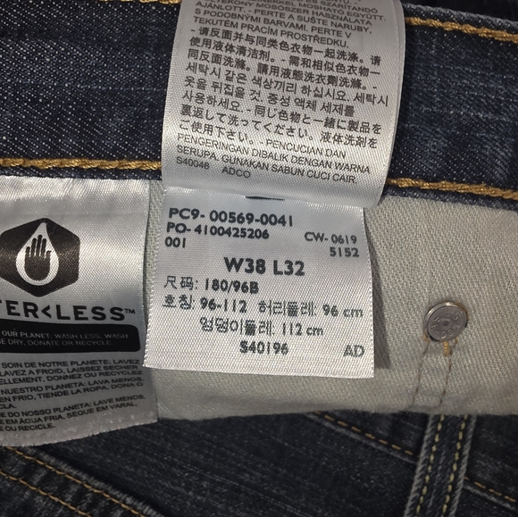 Levi Strauss & Co 569 Classic Blue Denim Straight Leg Jeans Size 38x32 H-3319 - Picture 9 of 11